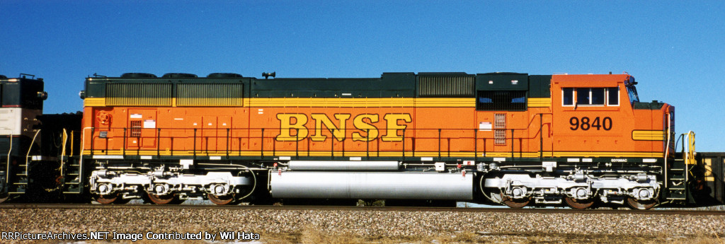 BNSF SD70MAC 9840